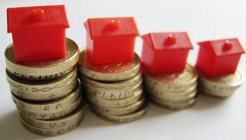 3 Steps to Become Independently Wealthy Source: Images_of_Money on Flickr.